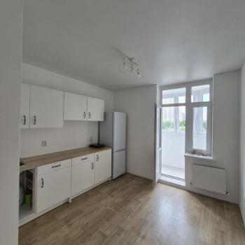Продается 1-комнатная квартира, 39 м²