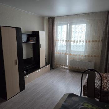 Сдается 1-комнатная квартира, 44 м²