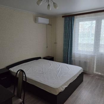 Сдается 1-комнатная квартира, 44 м²