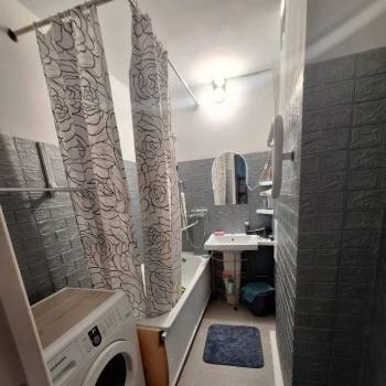 Сдается 2-х комнатная квартира, 63 м²