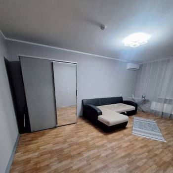 Сдается 2-х комнатная квартира, 63 м²