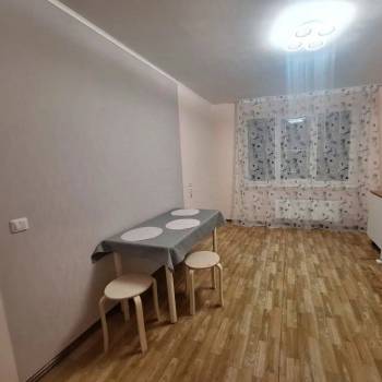 Сдается 2-х комнатная квартира, 63 м²