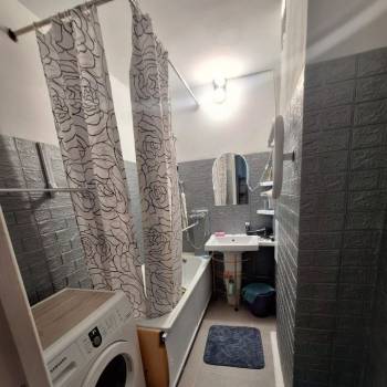 Сдается 2-х комнатная квартира, 63 м²