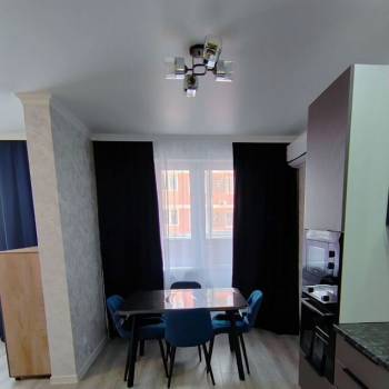 Сдается Многокомнатная квартира, 70 м²
