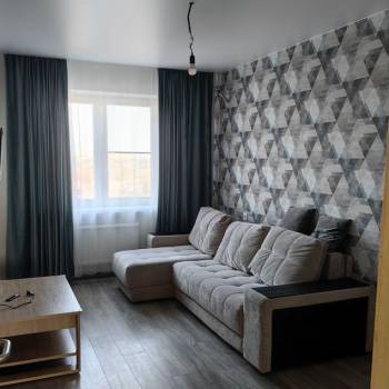 Сдается Многокомнатная квартира, 67 м²