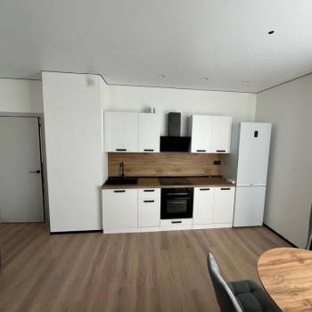 Сдается Многокомнатная квартира, 60 м²