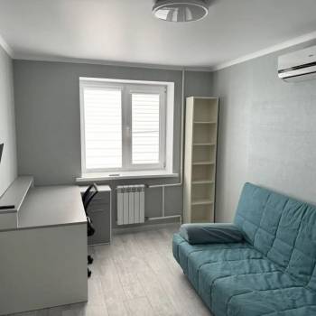 Сдается Многокомнатная квартира, 72 м²