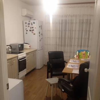 Сдается Многокомнатная квартира, 82 м²