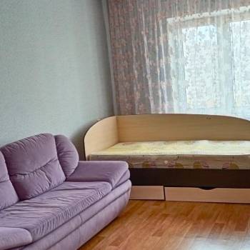 Сдается Многокомнатная квартира, 82 м²