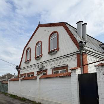 Продается Дом, 270 м²