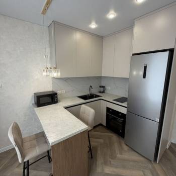 Сдается 1-комнатная квартира, 47 м²