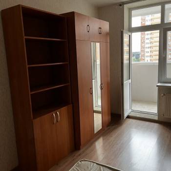 Сдается 2-х комнатная квартира, 65 м²