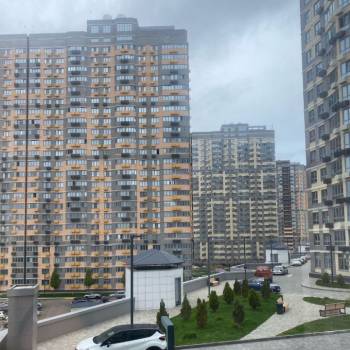 Продается 1-комнатная квартира, 47 м²