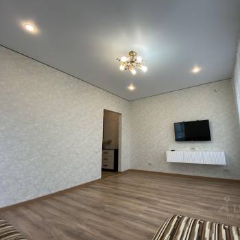 Продается 1-комнатная квартира, 47 м²