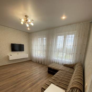 Продается 1-комнатная квартира, 47 м²