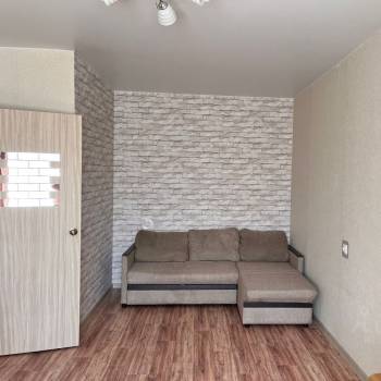 Сдается 1-комнатная квартира, 37 м²