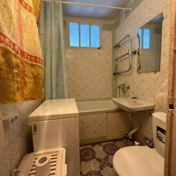 Сдается Многокомнатная квартира, 58,2 м²