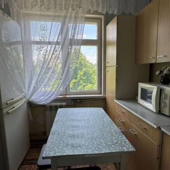 Сдается Многокомнатная квартира, 58,2 м²