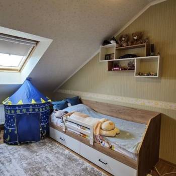 Продается Многокомнатная квартира, 98 м²