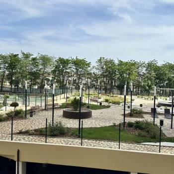Продается 1-комнатная квартира, 42 м²