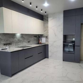 Сдается 2-х комнатная квартира, 58 м²