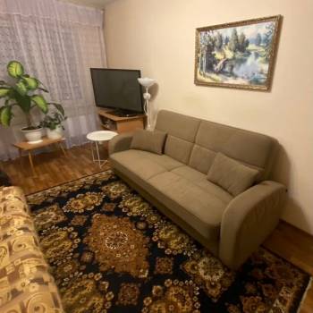 Продается 1-комнатная квартира, 35 м²