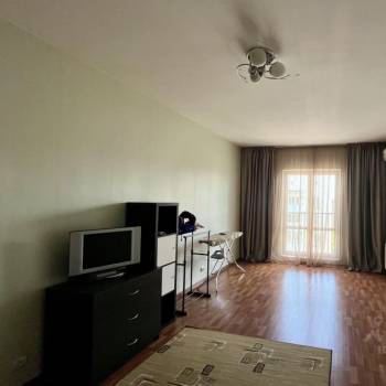 Сдается 1-комнатная квартира, 48 м²