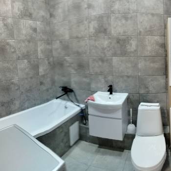 Сдается 1-комнатная квартира, 42 м²