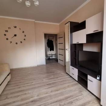 Сдается 1-комнатная квартира, 41,3 м²
