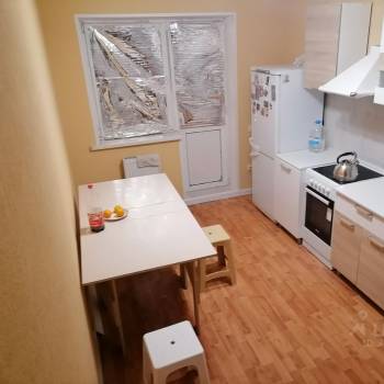 Сдается 2-х комнатная квартира, 64 м²