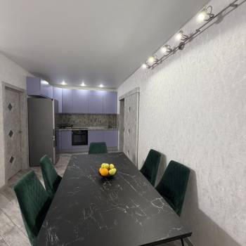 Продается 3-х комнатная квартира, 65 м²