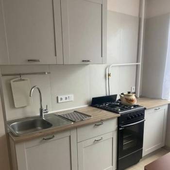 Сдается Многокомнатная квартира, 80 м²