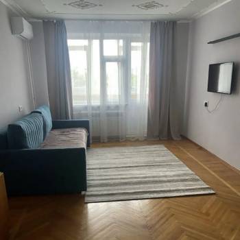 Сдается Многокомнатная квартира, 80 м²