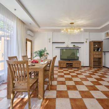 Продается Дом, 179 м²