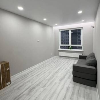 Сдается 1-комнатная квартира, 49 м²