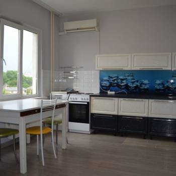 Сдается 2-х комнатная квартира, 62 м²