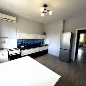 Сдается 2-х комнатная квартира, 62 м²