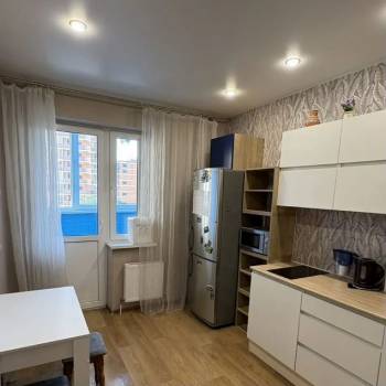 Сдается 1-комнатная квартира, 40,5 м²