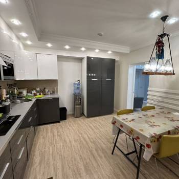 Продается Нежилое помещение, 368 м²