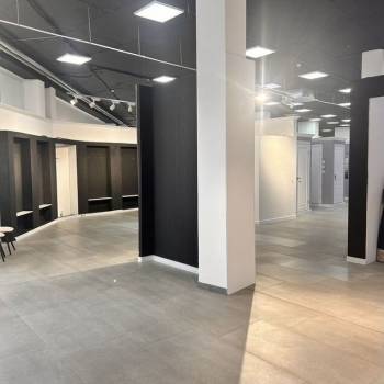 Сдается Торговое помещение, 150 м²