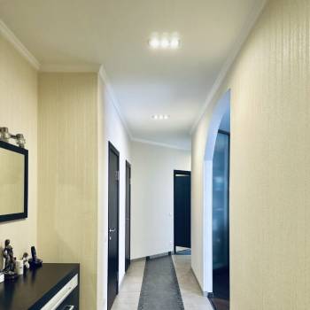 Продается 3-х комнатная квартира, 105,3 м²