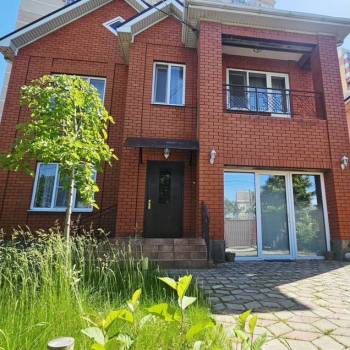 Продается Дом, 175 м²