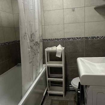Сдается 1-комнатная квартира, 55 м²