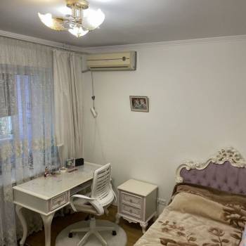 Продается 1-комнатная квартира, 48,2 м²