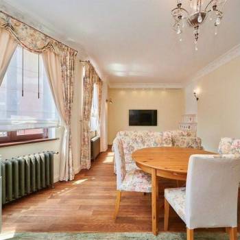 Продается 3-х комнатная квартира, 134 м²