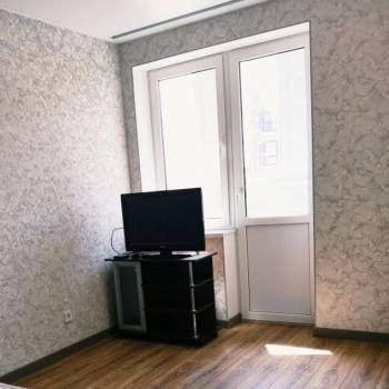 Сдается 1-комнатная квартира, 39 м²