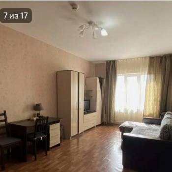 Сдается 1-комнатная квартира, 50 м²