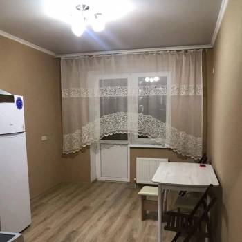 Сдается 1-комнатная квартира, 45 м²