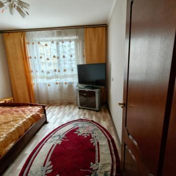 Сдается 2-х комнатная квартира, 70 м²