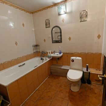 Сдается 2-х комнатная квартира, 70 м²